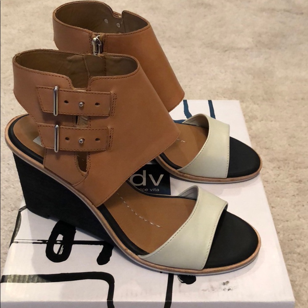 Brand new Dolce Vita wedges